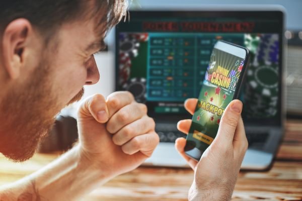 ciu toto App 